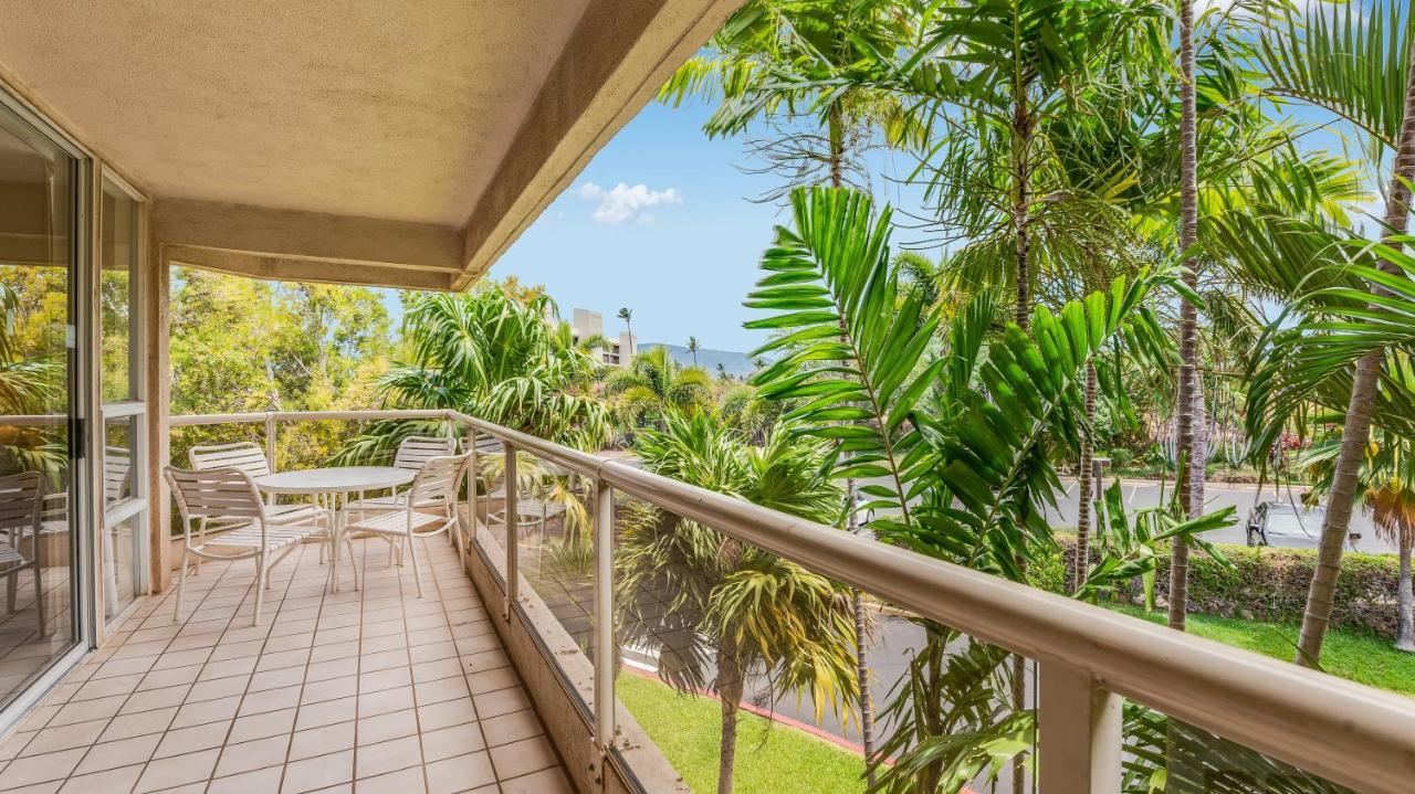 Castle At Maui Banyan *